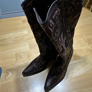 Embroidered Women's Tall Western Boots in Dark Brown